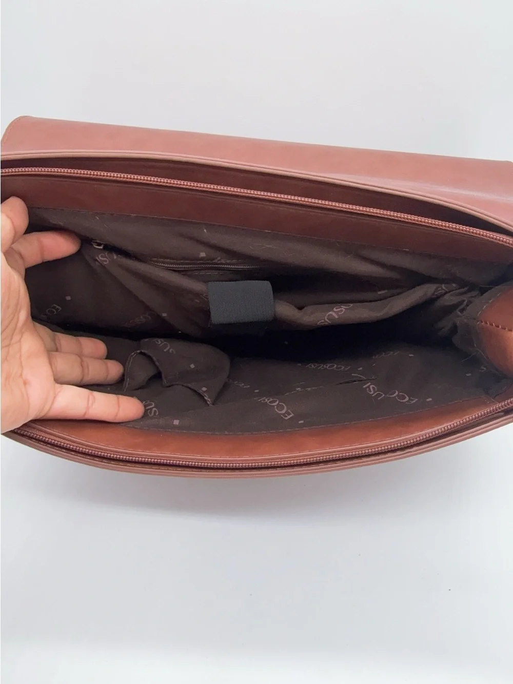 Ecosusi brown Briefcase Laptop Bag Faux Leather (no strap) - Picture 5 of 9